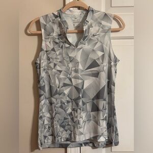 Nike Women’s Size S Gray Dr-Fit Victory Sleeveless Printed Polo Shirt NWOT